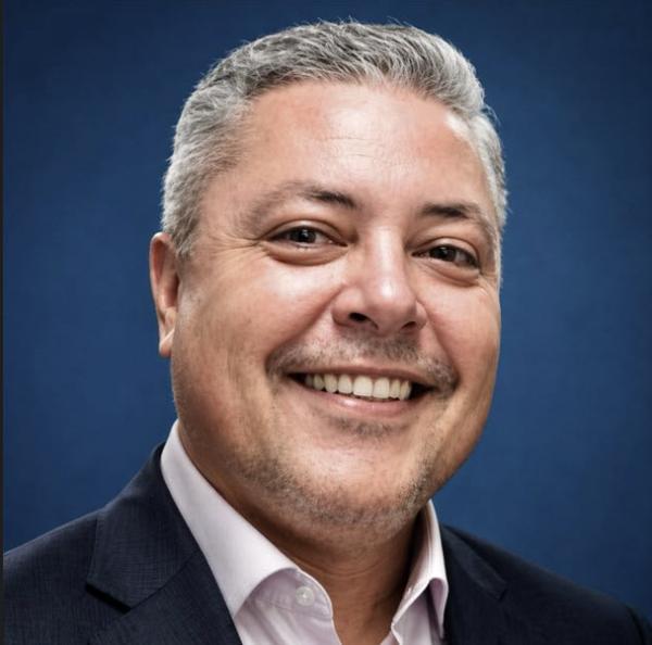 Leno Oliveira